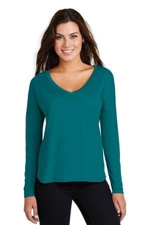 District Women’s Drapey Long Sleeve Tee
