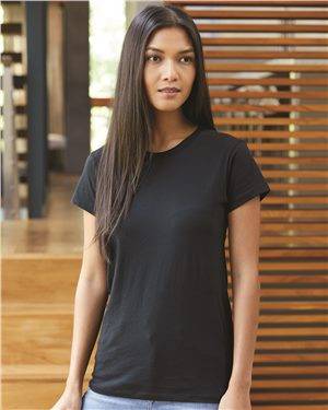 Women’s Go-To Tee
